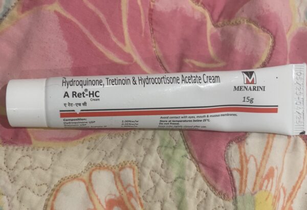 Hydroquinone Tretinoin Hydrocortisone Acetate Cream tube